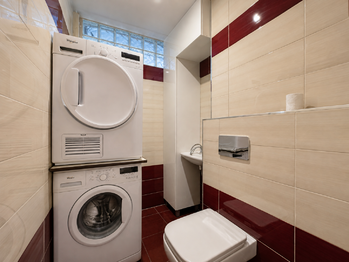 Prodej bytu 3+kk v osobním vlastnictví 76 m², Plzeň