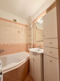 Prodej bytu 4+1 v osobním vlastnictví 66 m², Opava