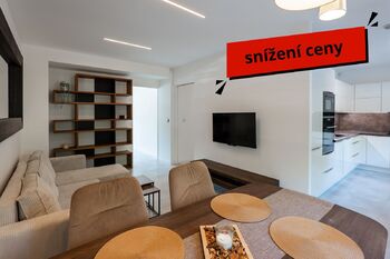 Prodej bytu 2+kk v osobním vlastnictví 52 m², Praha 10 - Záběhlice