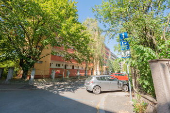 Prodej bytu 1+1 v osobním vlastnictví 33 m², Praha 4 - Krč