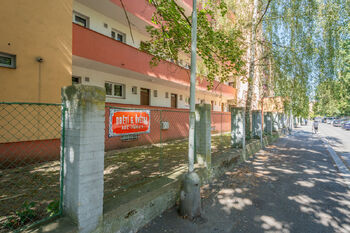Prodej bytu 1+1 v osobním vlastnictví 33 m², Praha 4 - Krč
