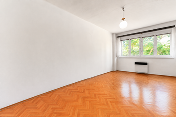 Prodej bytu 1+1 v osobním vlastnictví 33 m², Praha 4 - Krč