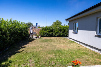 Pronájem domu 99 m², Zeleneč