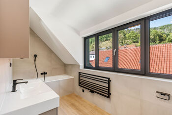 2NP - Prodej bytu 4+kk v osobním vlastnictví 144 m², Beroun