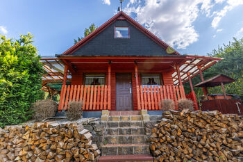 chata je v pěkném stavu - Prodej chaty / chalupy 52 m², Chbany