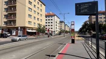 Prodej bytu 2+kk v osobním vlastnictví 49 m², Praha 10 - Vršovice