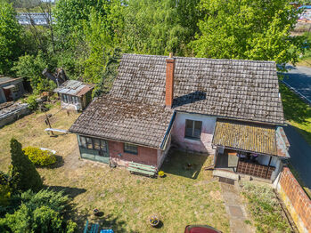 Prodej pozemku 7711 m², Týnec nad Labem