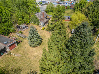 Prodej pozemku 7711 m², Týnec nad Labem