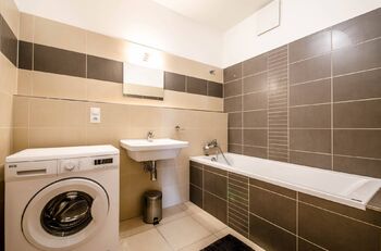 Pronájem bytu 3+kk v osobním vlastnictví 62 m², Praha 9 - Libeň