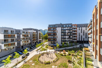 Prodej bytu 1+kk v osobním vlastnictví 34 m², Praha 4 - Háje