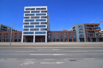 Bytový dům - Pronájem bytu 1+kk v osobním vlastnictví 30 m², Praha 9 - Hloubětín