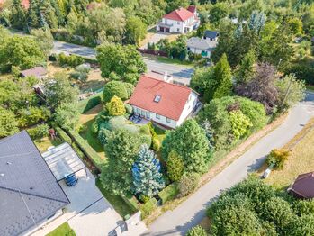 Dům v zahradě - Prodej domu 170 m², Jesenice