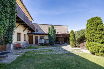 Pronájem restaurace 500 m², Opočno