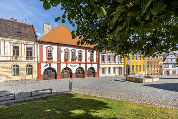 Pronájem restaurace 500 m², Opočno