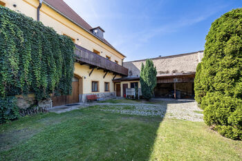 Pronájem restaurace 500 m², Opočno