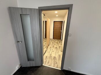 Pronájem bytu 2+kk v osobním vlastnictví 44 m², Praha 4 - Kamýk
