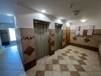Pronájem bytu 2+kk v osobním vlastnictví 44 m², Praha 4 - Kamýk