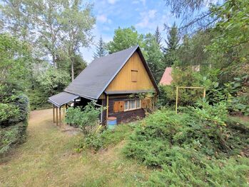 zahrada za chatou - Prodej chaty / chalupy 60 m², Jesenice
