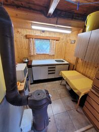kuchyň - Prodej chaty / chalupy 60 m², Jesenice