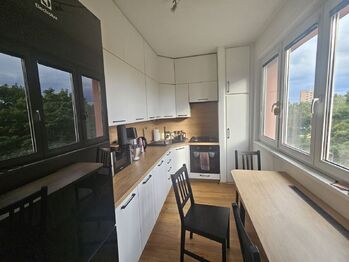 Pronájem bytu 2+1 v osobním vlastnictví 56 m², Praha 10 - Záběhlice