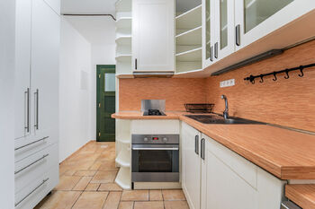 Byt 1+1, 38 m2, Střední, Brno - Prodej bytu 1+1 v osobním vlastnictví 38 m², Brno