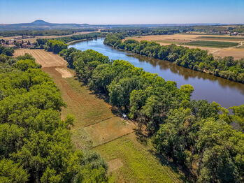 Prodej pozemku 1539 m², Záluží