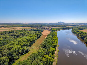 Prodej pozemku 1539 m², Záluží