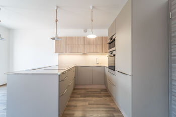 Pronájem domu 133 m², Praha 10 - Pitkovice