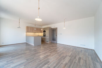 Pronájem domu 133 m², Praha 10 - Pitkovice