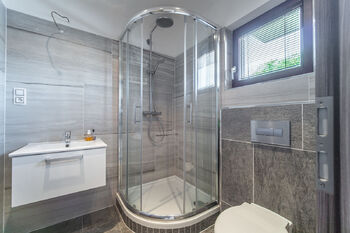 Pronájem domu 133 m², Praha 10 - Pitkovice