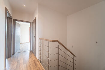 Pronájem domu 133 m², Praha 10 - Pitkovice