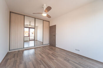 Pronájem domu 133 m², Praha 10 - Pitkovice
