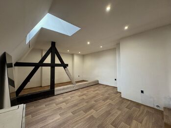 Pronájem bytu 1+kk v osobním vlastnictví 45 m², Děčín