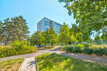 Prodej bytu 3+kk v osobním vlastnictví 66 m², Praha 4 - Chodov