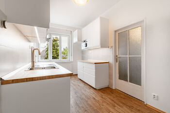Pronájem bytu 2+kk v osobním vlastnictví 55 m², Praha 6 - Dejvice