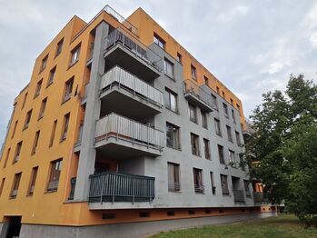 Prodej bytu 3+kk v osobním vlastnictví 78 m², Pardubice