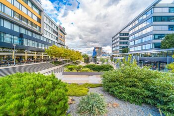 Prodej bytu 3+kk v osobním vlastnictví 75 m², Praha 5 - Třebonice