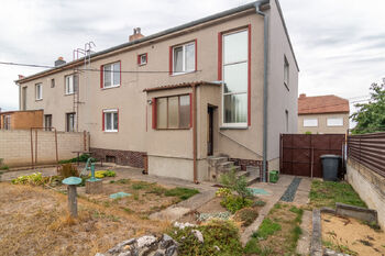 Prodej domu 190 m², Kostice