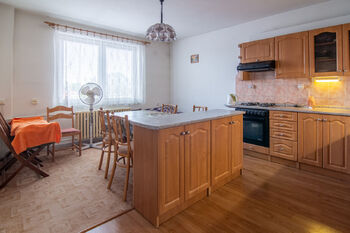 Prodej domu 190 m², Kostice