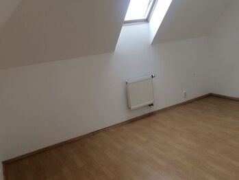 Ložnice - Pronájem bytu 2+kk v osobním vlastnictví 50 m², Praha 5 - Zbraslav