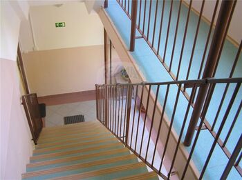 interiér domu - Prodej bytu 3+1 v osobním vlastnictví 63 m², Praha 4 - Lhotka