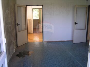 obývací pokoj - Prodej bytu 4+1 v osobním vlastnictví 61 m², Praha 4 - Lhotka