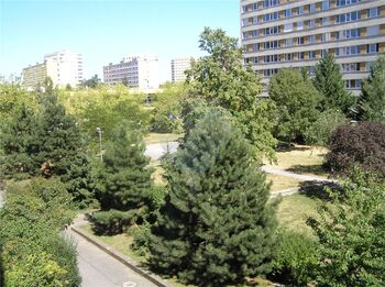 výhled - Prodej bytu 4+1 v osobním vlastnictví 61 m², Praha 4 - Lhotka