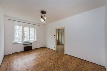 6. Ložnice - Pronájem bytu 2+1 v osobním vlastnictví 49 m², Praha 10 - Strašnice