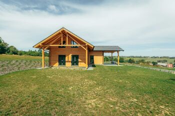 exteriér krytá terasa - Prodej domu 133 m², Vacov