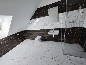 Pronájem bytu 3+kk v osobním vlastnictví 96 m², Komořany