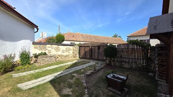 zahrada - Prodej domu 128 m², Jaroměřice nad Rokytnou