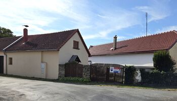 pohled na dům z ulice - Prodej domu 128 m², Jaroměřice nad Rokytnou