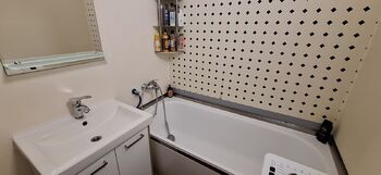 Koupelna - Pronájem bytu 3+1 v osobním vlastnictví 62 m², Brno