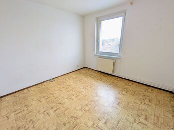 Prodej bytu 3+1 v osobním vlastnictví 69 m², Dobronín